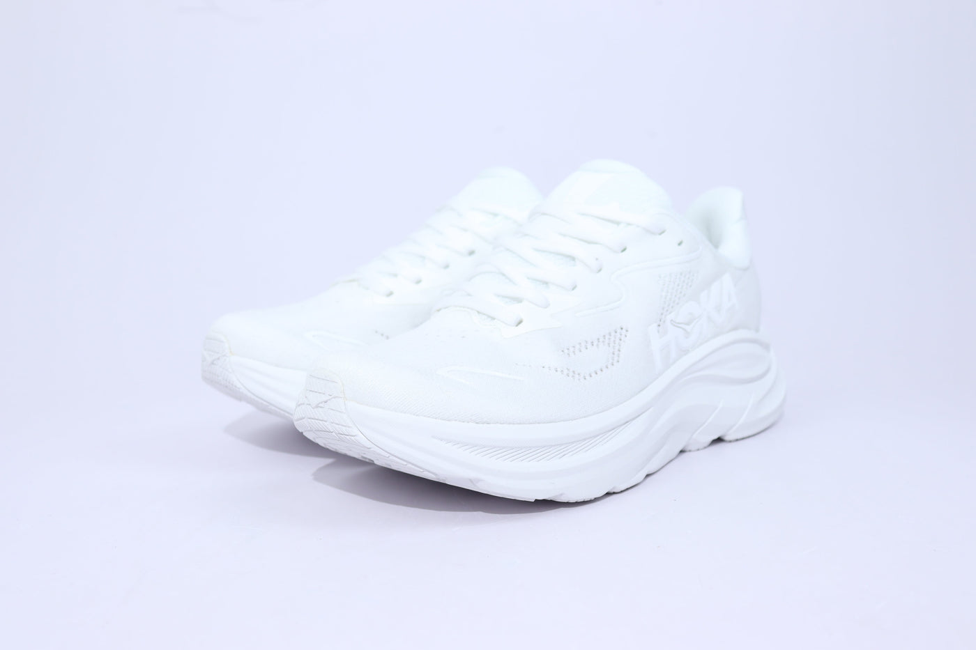 Clifton 10 - HK Unisex Sneakers - White